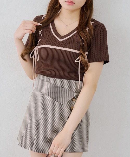 continuer de NICE CLAUP(コンティニューデナイスクラップ)の「レースアップニット半袖トップス(Tシャツ/カットソー・レディース・アイボリー/ピンク/ブラウン/ブラック・FREE)」の21枚目の写真