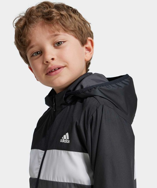 adidas(アディダス)の「WIND. RDY Tiberio ウインドブレーカー / アディダス adidas(ナイロンジャケット・キッズ・ブラック・100/110/120/130)」の4枚目の写真