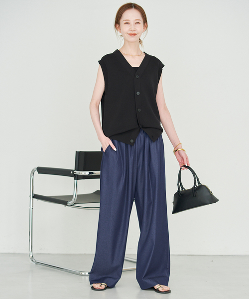 SLOBE IENA(スローブイエナ)の「《2枚セット》デニムライクセットアップ(シャツ/ブラウス・レディース・ネイビー/ブラック・FREE)」の6枚目の写真