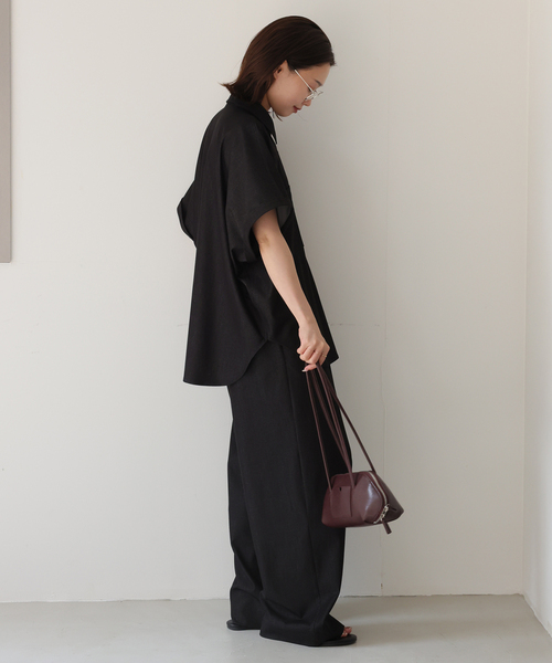 SLOBE IENA(スローブイエナ)の「《2枚セット》デニムライクセットアップ(シャツ/ブラウス・レディース・ネイビー/ブラック・FREE)」の8枚目の写真