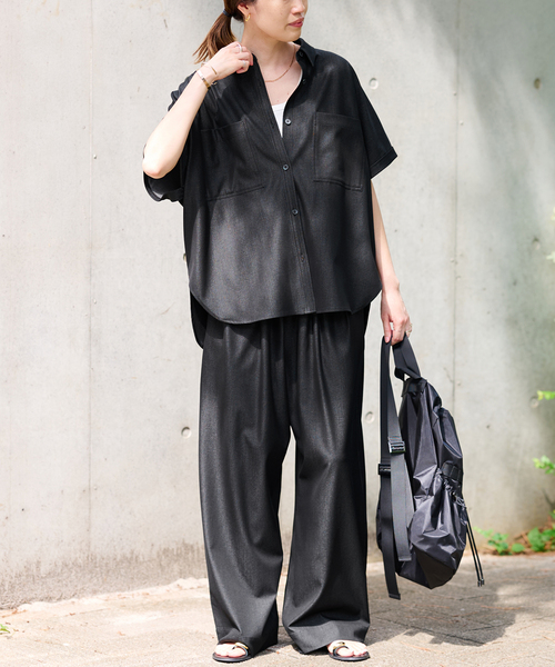 SLOBE IENA(スローブイエナ)の「《2枚セット》デニムライクセットアップ(シャツ/ブラウス・レディース・ネイビー/ブラック・FREE)」の14枚目の写真