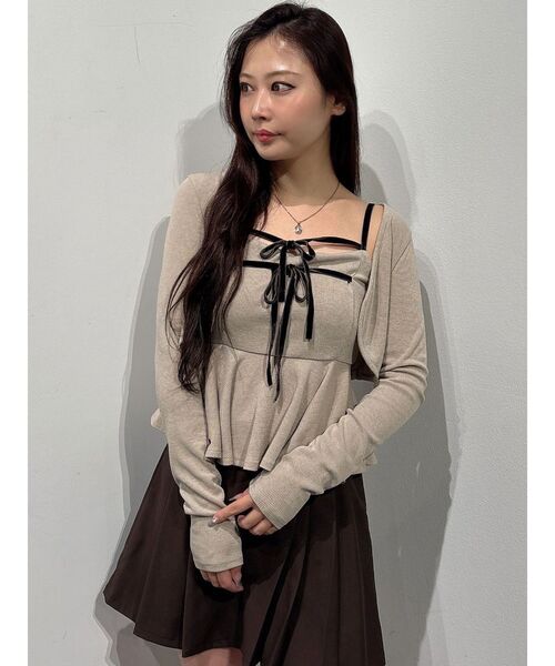MERCURYDUO(マーキュリーデュオ)の「カットテレコペプラムキャミアンサンブル(キャミソール・レディース・チャコールグレー/ピンク/ベージュ・FREE)」の17枚目の写真