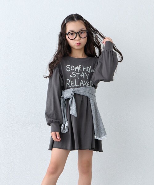 CIAOPANIC TYPY(チャオパニックティピー)の「【KIDS/ZOZO限定カラーあり】らくがき風フロッキーロゴミニワンピチュニック(ワンピース・キッズ・アイボリー/チャコールグレー/ブラウン/グレー・130/110/150)」の8枚目の写真