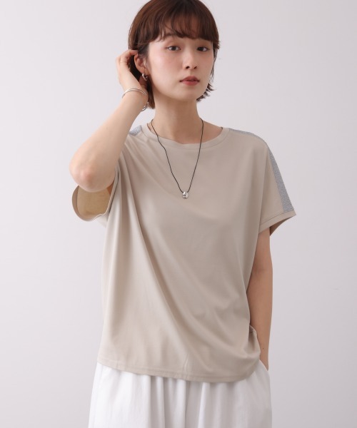 Bou Jeloud(ブージュルード)の「肩ラメラインTシャツ(Tシャツ/カットソー・レディース・ブラウン/グレイッシュベージュ・FREE)」の10枚目の写真