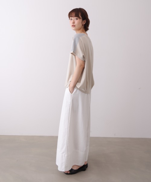 Bou Jeloud(ブージュルード)の「肩ラメラインTシャツ(Tシャツ/カットソー・レディース・ブラウン/グレイッシュベージュ・FREE)」の16枚目の写真