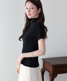 モックネックTシャツ