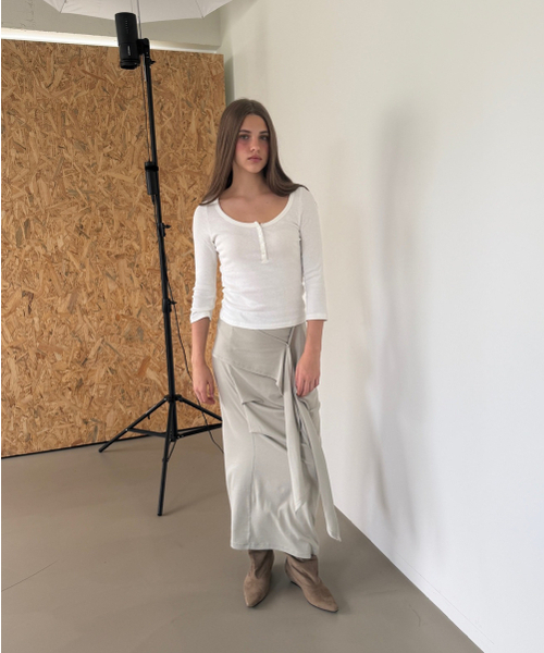 ASURA（アスラ）の「TUK WRAP SKIRT (BEIGE)（スカート・レディース・その他・OS）」の6枚目の写真