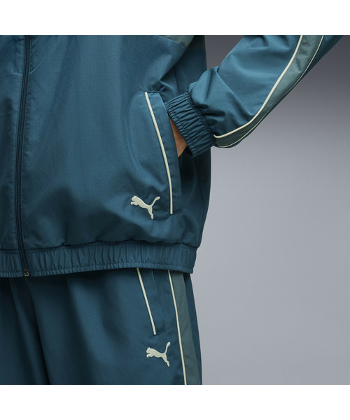 PUMA(プーマ)の「PUMA プーマ メンズ T7 リラックスド ウーブン トラックジャケット カットラ(ジャージ・メンズ・ブラック/ダークブルー・MEDIUM/LARGE/XX-LARGE/X-LARGE/SMALL)」の8枚目の写真