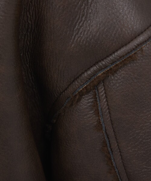 UNIVERSAL OVERALL(ユニバーサルオーバーオール)の「【UNIVERSAL OVERALL/ユニバーサルオーバーオール】REVERSIBLE COAT/ボア/フェイクムートン【WEB限定】(ブルゾン・レディース・ダークブラウン・フリー)」の14枚目の写真