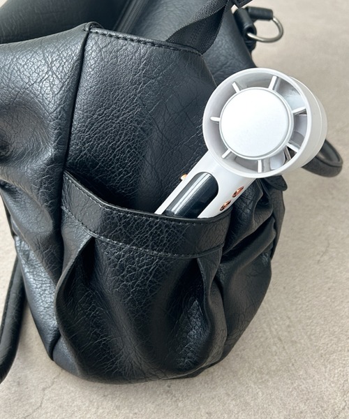 WEGO(ウィゴー)の「WEGO/フロントギャザーボストンバッグ(ハンドバッグ・レディース・ブラック/ブラウン・FREE)」の8枚目の写真