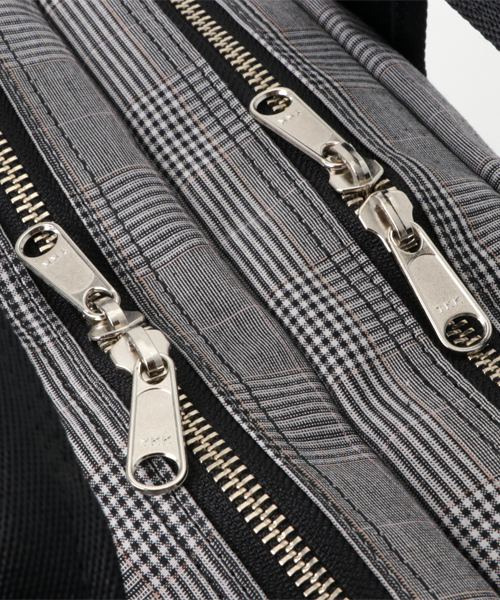 HEAD PORTER(ヘッドポーター)の「SAVILLE BRIEF CASE(ビジネスバッグ・メンズ・グレー/ネイビー・ONE SIZE)」の10枚目の写真