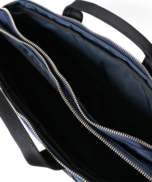 HEAD PORTER(ヘッドポーター)の「SAVILLE BRIEF CASE(ビジネスバッグ・メンズ・グレー/ネイビー・ONE SIZE)」の14枚目の写真