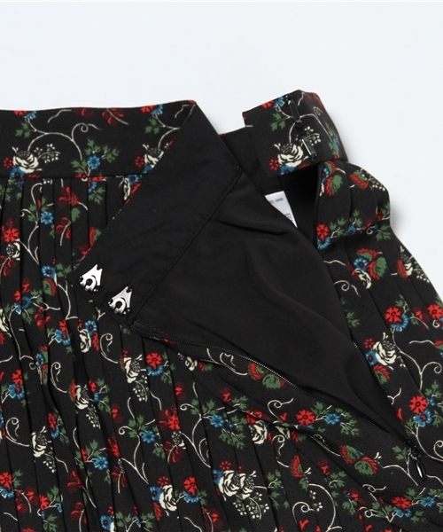 SLY（スライ）の「IVY FLOWER プリーツSK（スカート・レディース・ブラック/レッド・2/1）」の9枚目の写真