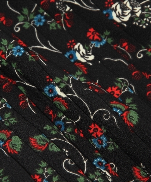 SLY（スライ）の「IVY FLOWER プリーツSK（スカート・レディース・ブラック/レッド・2/1）」の10枚目の写真