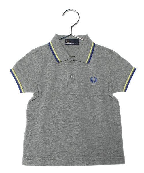 FRED PERRY（フレッドペリー）の「Kids My First Fred Perry Shirt／キッズ フレッドペリーポロシャツ（ポロシャツ・キッズ・レッド/ネイビー/ホワイト/イエロー/ブルー/グレー/レモンイエロー/ブラック/ホワイト×ネイビー/レッド系その他/ホワイト系その他/ネイビー系・1）」の5枚目の写真