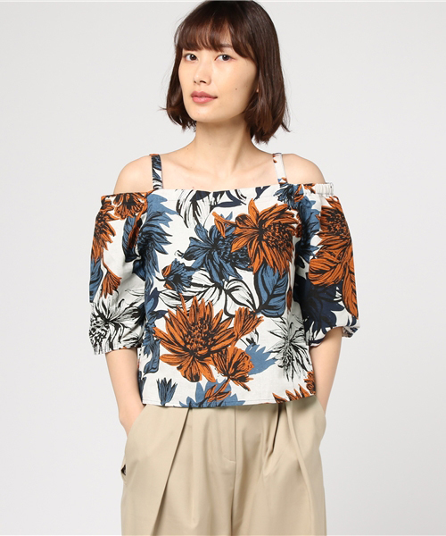 SpRay（スプレイ）の「リゾート柄５分袖オフショル（シャツ/ブラウス・レディース・カーキ/オフホワイト/ネイビー・FREE）」の15枚目の写真