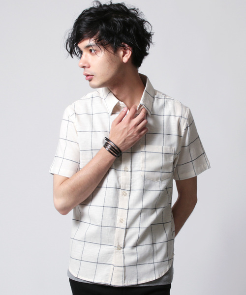 THE CASUAL（カジュアル）の「綿麻ストレッチ半袖シャツ リネンシャツ（シャツ/ブラウス・メンズ・グレー系その他/サックスブルー/ライトピンク/ホワイト/ホワイト系その他/ネイビー/ブルー系その他/レッド系その他/ストライプ/チェック/ライトイエロー/ミント/ラベンダー/カーキ/グレー・S/L/M/XL）」の3枚目の写真