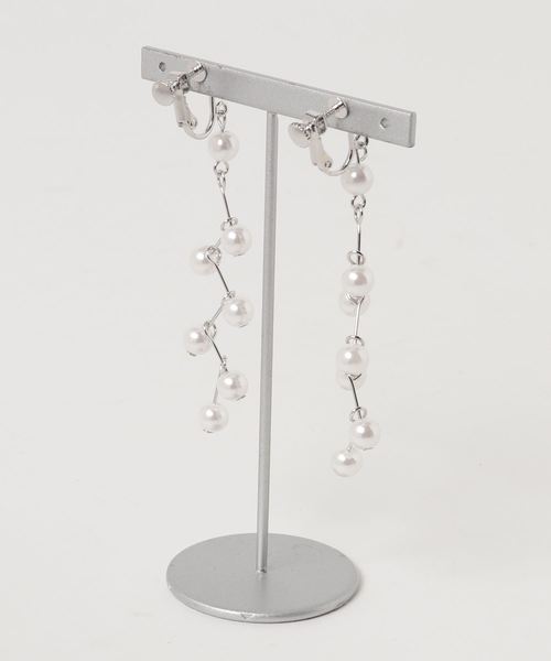 apres jour(アプレジュール)の「【apres jour×ARIAZ】ジグザグパールイヤリング(イヤリング・レディース・シルバー/ゴールド・FREE)」の12枚目の写真