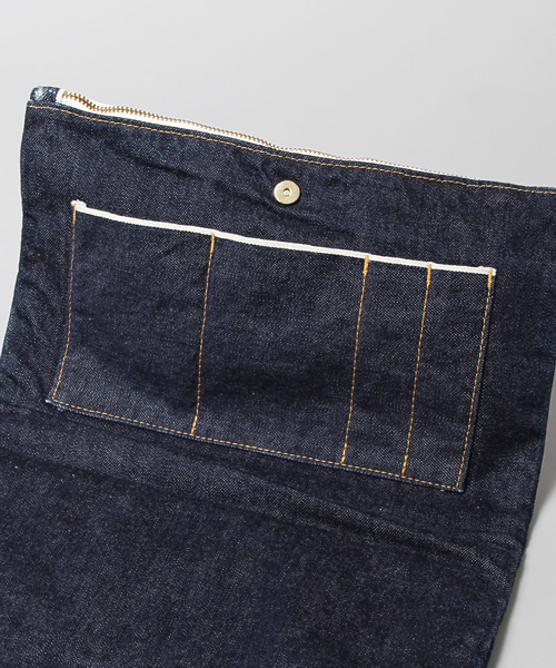 Denime（ドゥニーム）の「DENIM CLUTCH BAG（クラッチバッグ・メンズ・ブルー/インディゴブルー・FREE）」の6枚目の写真