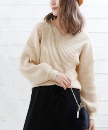 シンプルバルーン袖ニット