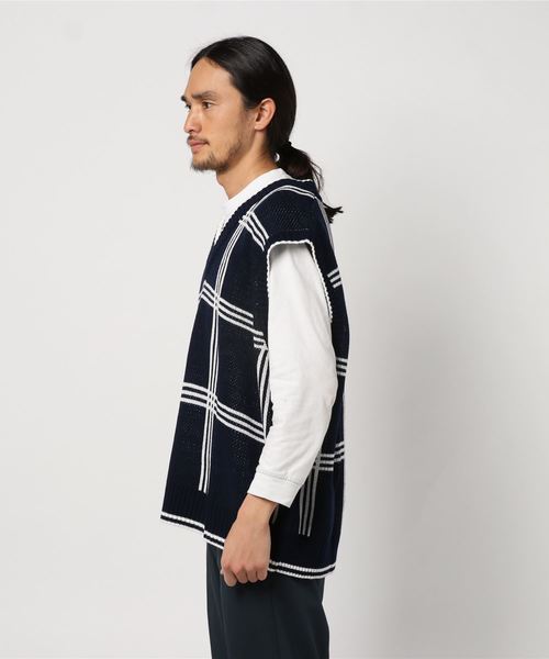 WEGO（ウィゴー）の「WEGO/チェックジャガードベスト（ベスト・メンズ・ベージュ系その他2/ブルー系その他2・MEDIUM/LARGE）」の4枚目の写真