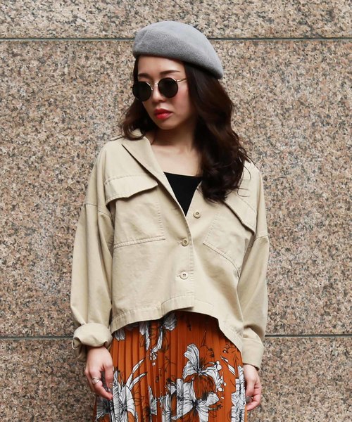 FREE'S MART（フリーズマート）の「◆バックサテンワークブルゾン（ブルゾン・レディース・ベージュ/カーキ・FREE）」の2枚目の写真