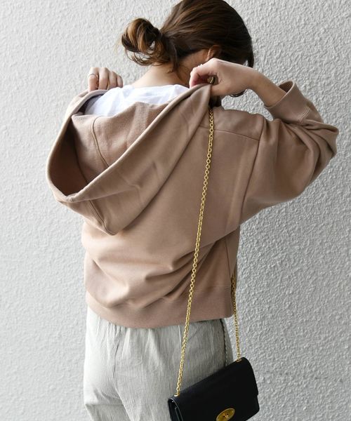 Khaju(カージュ)の「Khaju:ルーズフードジップパーカー(パーカー・レディース・ホワイト/ライトグレー/ベージュ系その他・ONE SIZE)」の5枚目の写真