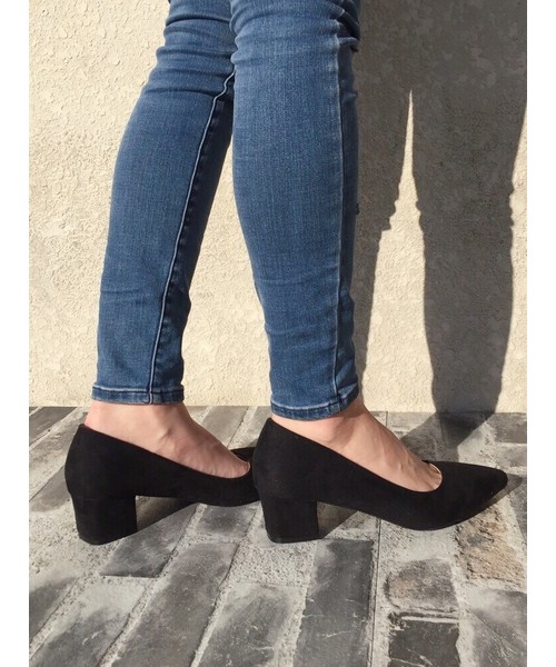 CLEA（クレア）の「【4.5cmヒール】デイリーポインテッドチャンキーパンプス（パンプス・レディース・ベージュ/ブラック/グレー/ブラック系その他/ワイン/キャメル・23.5cm/25.0cm/23.0cm/24.0cm/24.5cm/22.5cm）」の12枚目の写真