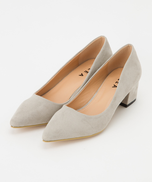 CLEA（クレア）の「【4.5cmヒール】デイリーポインテッドチャンキーパンプス（パンプス・レディース・ベージュ/ブラック/グレー/ブラック系その他/ワイン/キャメル・23.5cm/25.0cm/23.0cm/24.0cm/24.5cm/22.5cm）」の19枚目の写真