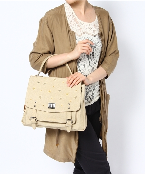 PLST（プラステ）の「MARKS & ANGELS Star スタッズ　バッグ（ハンドバッグ・レディース・ベージュ・FREE）」の8枚目の写真
