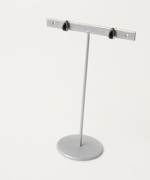TONE SELECT GOODS（トーンセレクトグッズ）の「【925 SILVER ACC】Native天然石ピアスSV925(OG)（ピアス（両耳用）・レディース・ホワイト/ブラック/ターコイズブルー・FREE）」の7枚目の写真