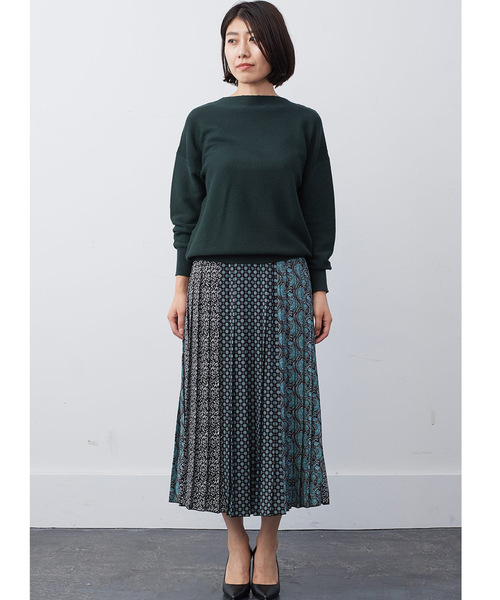 IEDIT(イディット)の「IEDIT 素肌に心地いい もちさらシルク混ガーター編みニット(ニット/セーター・レディース・グリーン/ワインレッド/ベージュ/アイボリー・SMALL/MEDIUM/LARGE/X-LARGE/XX-LARGE)」の12枚目の写真