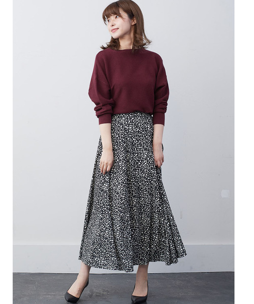 IEDIT(イディット)の「IEDIT 素肌に心地いい もちさらシルク混ガーター編みニット(ニット/セーター・レディース・グリーン/ワインレッド/ベージュ/アイボリー・SMALL/MEDIUM/LARGE/X-LARGE/XX-LARGE)」の14枚目の写真