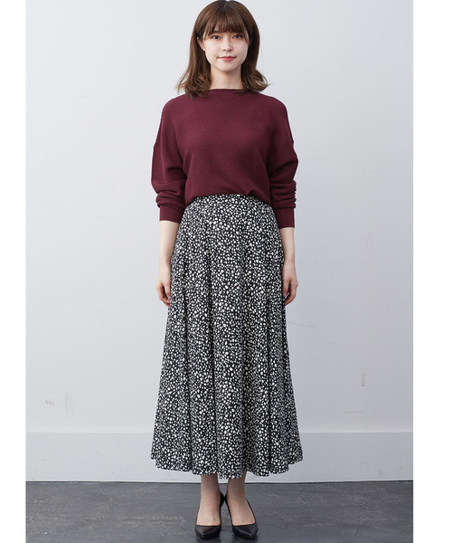 IEDIT(イディット)の「IEDIT 素肌に心地いい もちさらシルク混ガーター編みニット(ニット/セーター・レディース・グリーン/ワインレッド/ベージュ/アイボリー・SMALL/MEDIUM/LARGE/X-LARGE/XX-LARGE)」の15枚目の写真