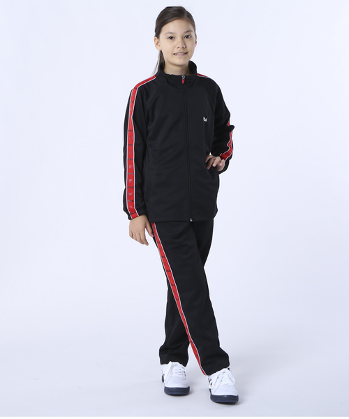 FILA(フィラ)の「【FILA / フィラ】 キッズジャージ上下組セット / ボーイズ ガールズ スポーティー(ジャージ・キッズ・ブラック/ネイビー・140/150/160)」の22枚目の写真