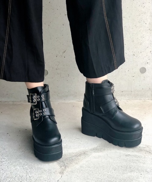 Sugar Sugar 厚底ベルトボリュームブーツ