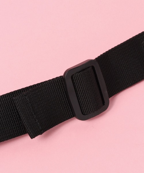 repipi armario(レピピ アルマリオ)の「アミアゲウエストショルダー(ボディバッグ/ウエストポーチ・キッズ・グレー/ピンク/ブラック・FREE)」の13枚目の写真