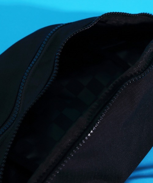 VANS（バンズ）の「VANS ボディバッグ（ボディバッグ/ウエストポーチ・メンズ・ブラック・FREE）」の19枚目の写真