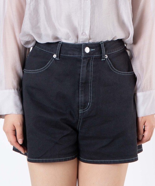 WEGO(ウィゴー)の「WEGO/カラーハイウエストショートパンツ(チノパンツ・レディース・ブラック/ライトブラウン/ナチュラル・MEDIUM/LARGE/SMALL)」の17枚目の写真
