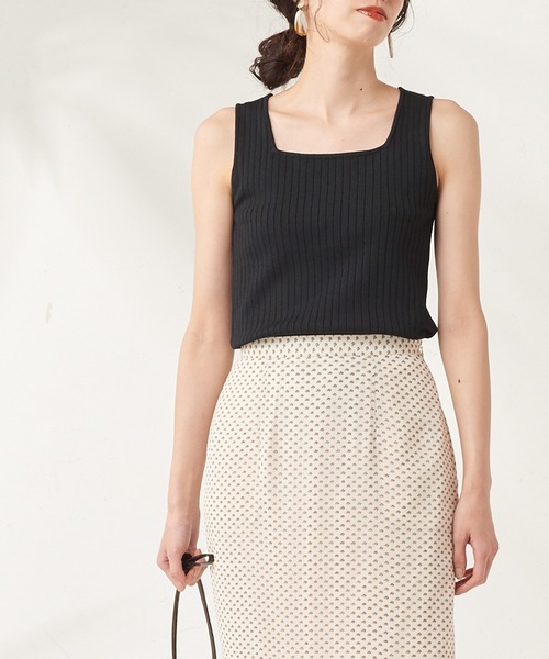 natural couture（ナチュラルクチュール）の「強撚ワイドリブニットタンク（タンクトップ・レディース・ブラック/ベージュ/ブラウン/カーキ・FREE）」の16枚目の写真