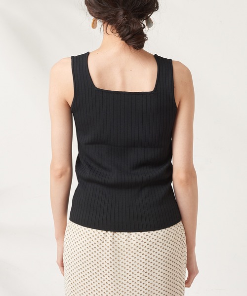 natural couture（ナチュラルクチュール）の「強撚ワイドリブニットタンク（タンクトップ・レディース・ブラック/ベージュ/ブラウン/カーキ・FREE）」の13枚目の写真