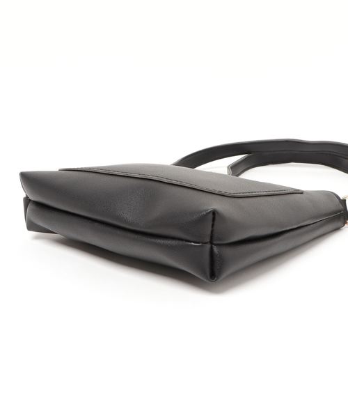 c.u.l（シーユーエル）の「【c.u.l】PUレザー ワンショルダーバッグ 縦型バッグ ショルダーバッグ cula50（ショルダーバッグ・レディース・ブラック/ベージュ/ブラウン/アイボリー・FREE）」の6枚目の写真