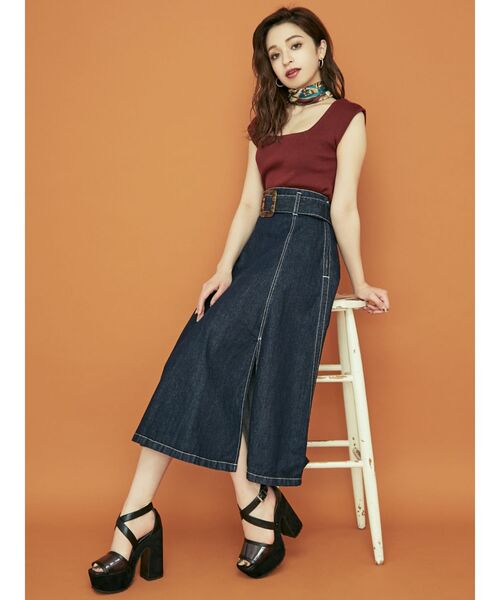 RESEXXY（リゼクシー）の「チャンキーヒールクロスサンダル（サンダル・レディース・ブラック/ベージュ/モカ・SMALL/MEDIUM/LARGE）」の5枚目の写真