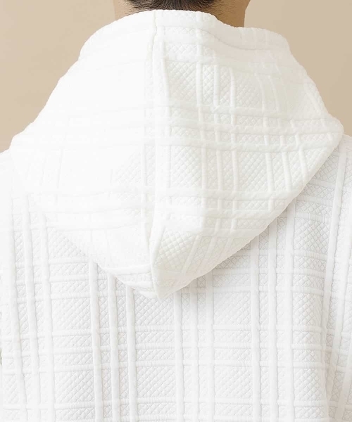 MK MICHEL KLEIN HOMME （エムケーミッシェルクランオム）の「【ワンマイルウェア】フクレチェックプルパーカー（パーカー・メンズ・ホワイト/ブラック/オレンジ・X-LARGE/MEDIUM/LARGE/51/46/48）」の12枚目の写真