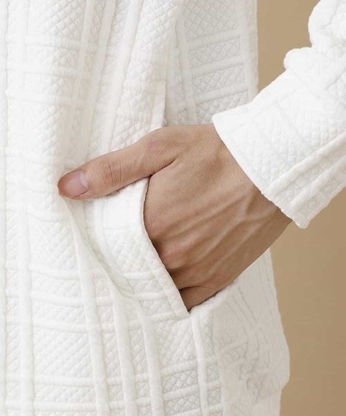 MK MICHEL KLEIN HOMME （エムケーミッシェルクランオム）の「【ワンマイルウェア】フクレチェックプルパーカー（パーカー・メンズ・ホワイト/ブラック/オレンジ・X-LARGE/MEDIUM/LARGE/51/46/48）」の15枚目の写真