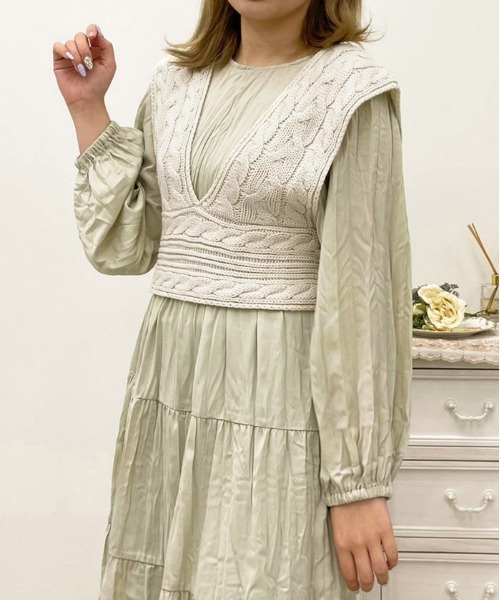 apres jour（アプレジュール）の「2WAYレースアップニットビスチェ【ZOZOTOWN限定アイテム】  【1.1】（ニット/セーター・レディース・スモークピンク/アイボリー/モカ・X-LARGE/フリー）」の2枚目の写真