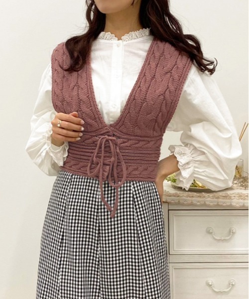 apres jour（アプレジュール）の「2WAYレースアップニットビスチェ【ZOZOTOWN限定アイテム】  【1.1】（ニット/セーター・レディース・スモークピンク/アイボリー/モカ・X-LARGE/フリー）」の9枚目の写真