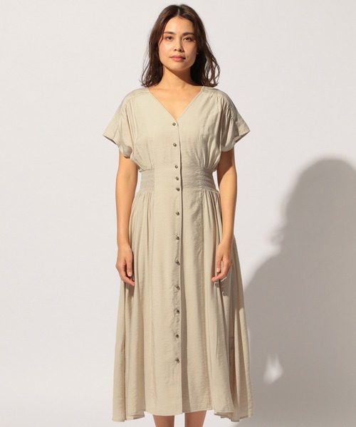 BAYFLOW（ベイフロー）の「3WAYスモッキングワンピース（レンチング(TM)エコヴェロ(TM)繊維使用）（ワンピース・レディース・ライトブルー/ブラック/カーキ/ナチュラル・SMALL/MEDIUM）」の5枚目の写真