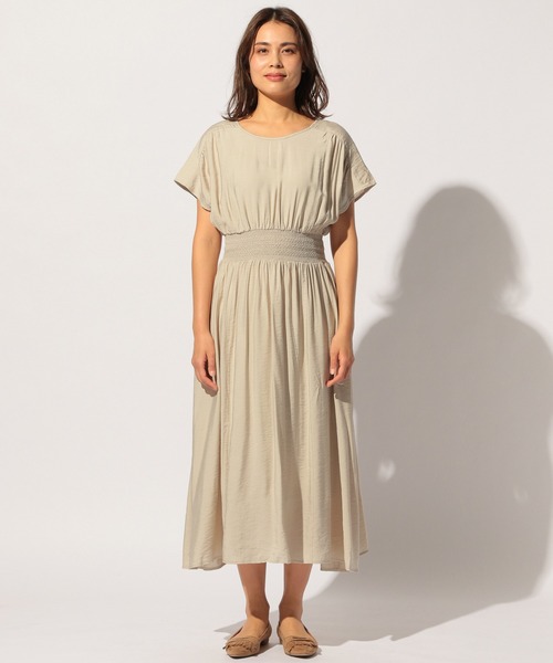 BAYFLOW（ベイフロー）の「3WAYスモッキングワンピース（レンチング(TM)エコヴェロ(TM)繊維使用）（ワンピース・レディース・ライトブルー/ブラック/カーキ/ナチュラル・SMALL/MEDIUM）」の8枚目の写真