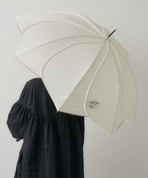 because バイカラーパイピングはなびら長雨傘（長傘）｜because